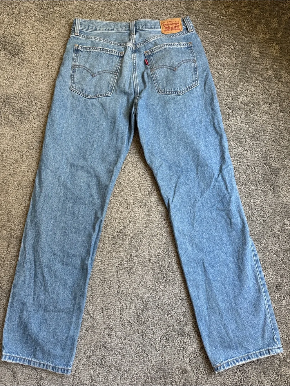 Levi’s Men’s Classic Light Wash Low Pro Straight Leg Jeans